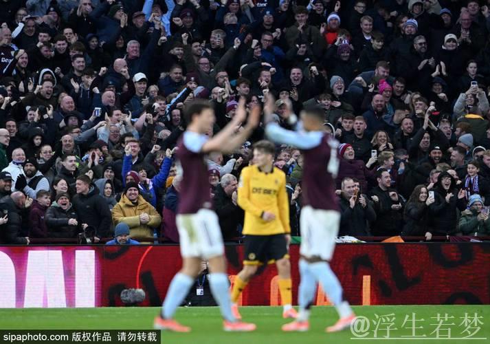 英超第14轮:维拉4-3逆转布莱顿取6连胜 沃特金斯双响维拉升第3 英超第14轮:维拉4-3逆转布莱顿取6连胜 沃特金斯双响维拉升第3